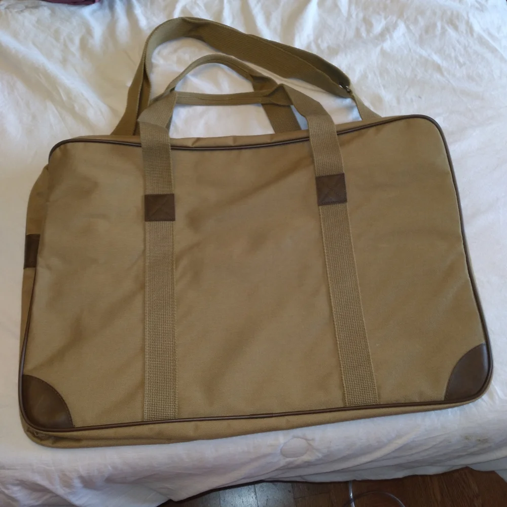 Classic Men's Duffel Bag in Tan - Travel & Gym Carryall Canvas W/Leather Detail